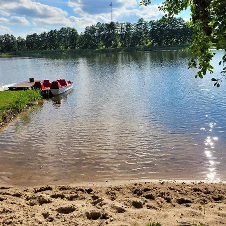 فيلة Zacisze W Ogrodku Dom Z Balia I Sauna Ogrodek