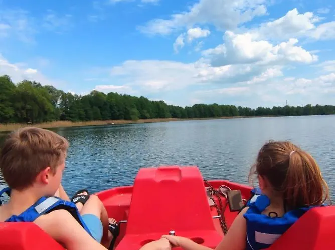Zacisze W Ogrodku Dom Z Balia I Sauna Вилла