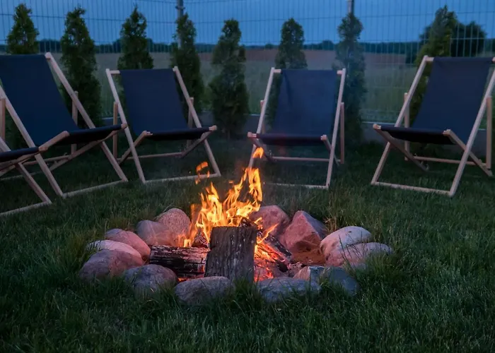 Вилла Zacisze W Ogrodku Dom Z Balia I Sauna Ogrodek