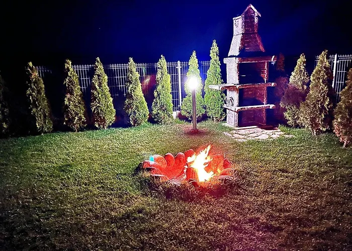 Вилла Zacisze W Ogrodku Dom Z Balia I Sauna