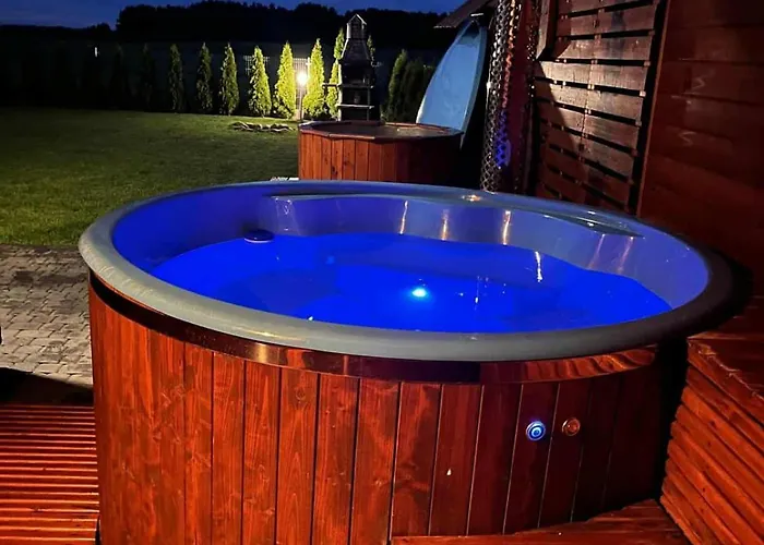 Zacisze W Ogrodku Dom Z Balia I Sauna * Ogrodek